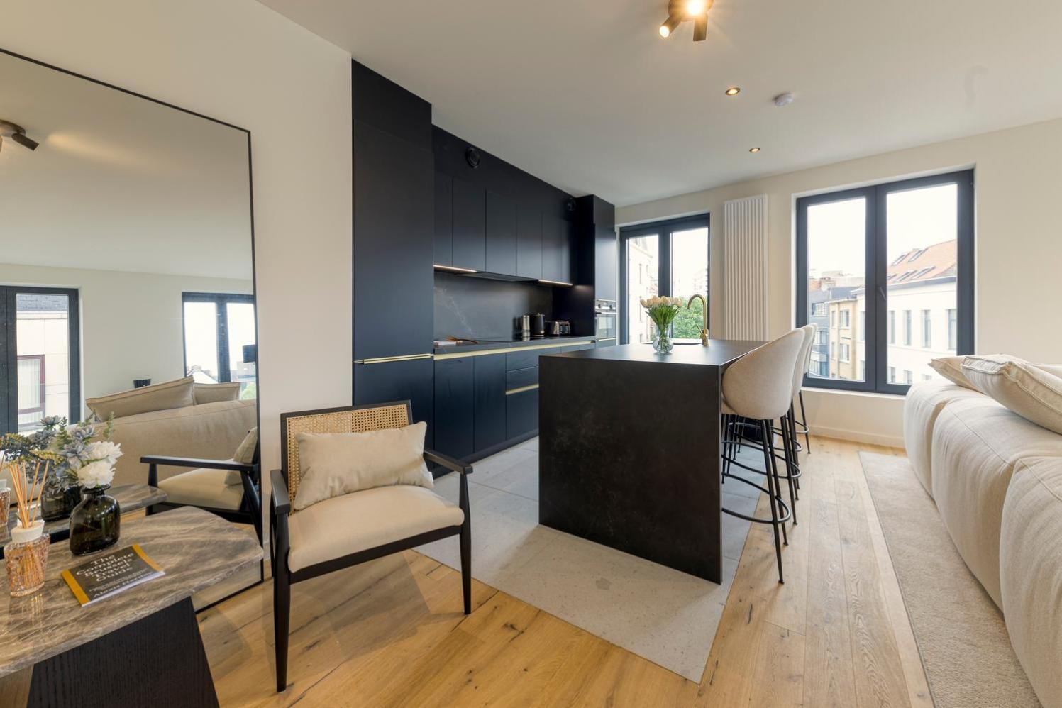 Appartement Designer Duplex 3br & Mini Golf *