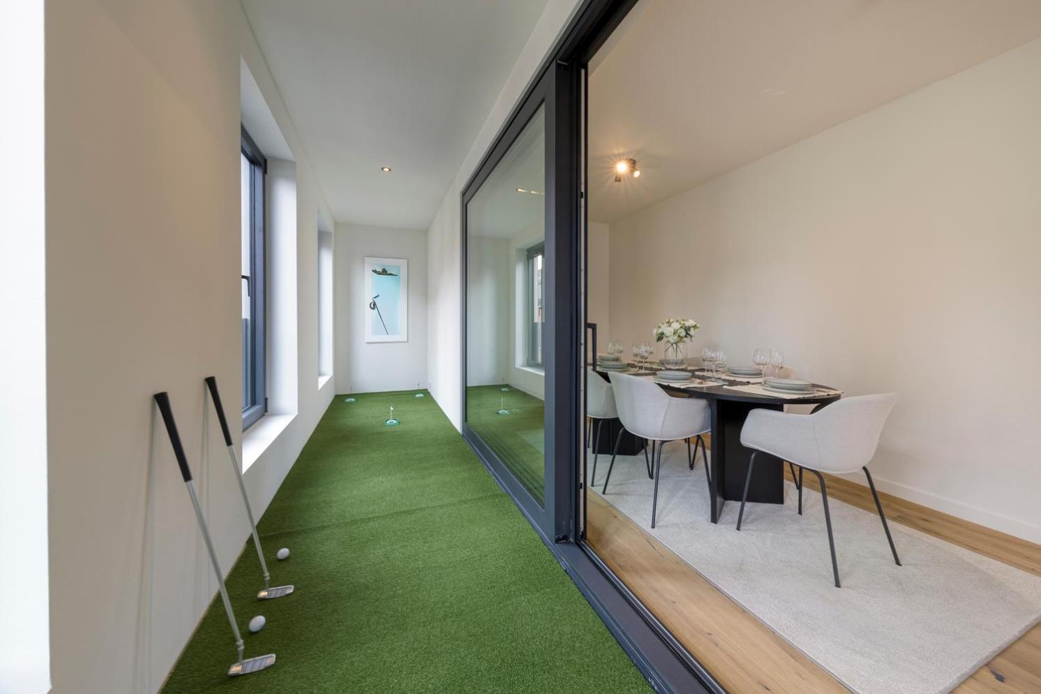Designer Duplex 3br & Mini Golf *